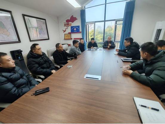 筑牢安全防線，我公司召開安全駕駛專題會議